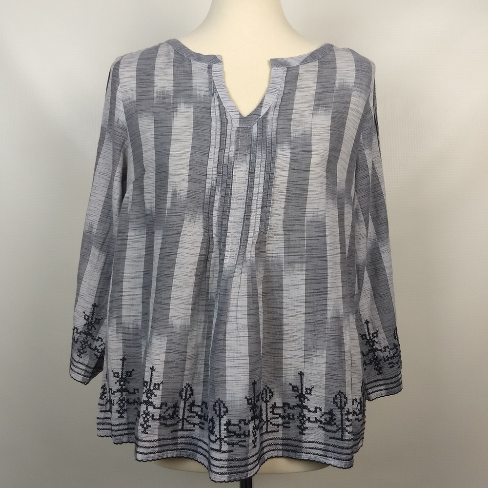 Lucky Brand Embroidered Boho Small Top - Picture 3 of 5